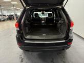 Thumbnail of 2022 Diamond Black Crystal Pearlcoat Jeep Grand Cherokee
