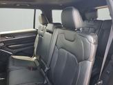Thumbnail of 2022 Diamond Black Jeep Grand Cherokee L