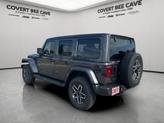 Thumbnail of 2025 Granite Crystal Clearcoat Metallic Jeep Wrangler