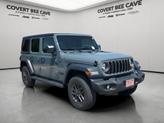 Photo of 2025 Anvil Clearcoat Jeep Wrangler