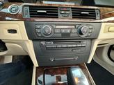 Thumbnail of 2009 Black Sapphire Metallic BMW 335