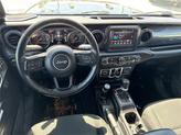 Thumbnail of 2021 Black Clearcoat Jeep Gladiator
