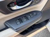 Thumbnail of 2018 White Diamond Pearl Honda CR-V