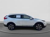 Thumbnail of 2018 White Diamond Pearl Honda CR-V