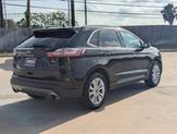 Thumbnail of 2021 Agate Black Metallic Ford Edge