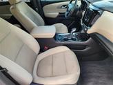 Thumbnail of 2022 Summit White Chevrolet Traverse