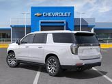 Thumbnail of 2025 Iridescent Pearl Tricoat Chevrolet Suburban