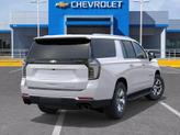 Thumbnail of 2025 Iridescent Pearl Tricoat Chevrolet Suburban