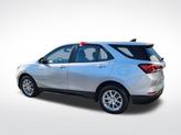 Thumbnail of 2022 Silver Ice Metallic Chevrolet Equinox