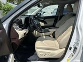 Thumbnail of 2022 Wind Chill Pearl Toyota Highlander