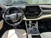 Thumbnail of 2022 Wind Chill Pearl Toyota Highlander