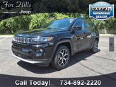 Thumbnail of 2025 Diamond Black Crystal Pearlcoat Jeep Compass