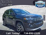 Photo of 2025 Diamond Black Crystal Pearlcoat Jeep Compass