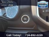 Thumbnail of 2022 Bright White Clearcoat RAM 1500