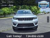 Thumbnail of 2025 Silver Zynith Jeep Grand Cherokee