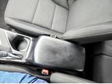 Thumbnail of 2015 White Toyota RAV4