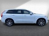 Thumbnail of 2021 Crystal White Metallic Volvo XC90