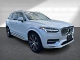 Photo of 2021 Crystal White Metallic Volvo XC90