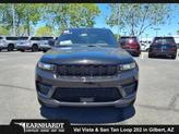 Thumbnail of 2025 Diamond Black Crystal Pearlcoat Jeep Grand Cherokee
