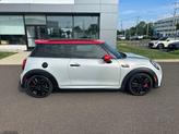 Thumbnail of 2022 White Silver Metallic MINI Hardtop