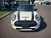 Thumbnail of 2019 Pepper White MINI Hardtop