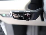 Thumbnail of 2025 White Porsche Macan
