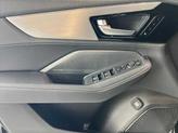 Thumbnail of 2025 Platinum White Pearl Acura MDX