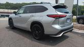 Thumbnail of 2023 Celestial Silver Metallic Toyota Highlander