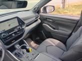 Thumbnail of 2023 Celestial Silver Metallic Toyota Highlander