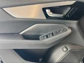 Thumbnail of 2026 Platinum White Pearl Acura MDX