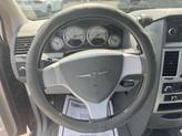 Thumbnail of 2010 Brilliant Black Crystal Pearlcoat Chrysler Town & Country