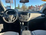 Thumbnail of 2022 Seaglass Blue Metallic Chevrolet Equinox