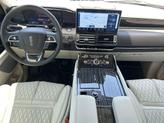 Thumbnail of 2024 Black Metallic Lincoln Navigator