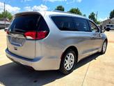 Thumbnail of 2020 Billet Silver Metallic Clearcoat Chrysler Pacifica