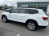 Thumbnail of 2022 Pure White Volkswagen Atlas