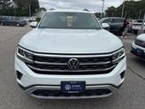 Thumbnail of 2022 Pure White Volkswagen Atlas