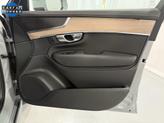 Thumbnail of 2025 Vapour Grey Metallic Volvo XC90