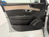 Thumbnail of 2025 Vapour Grey Metallic Volvo XC90