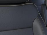 Thumbnail of 2025 Onyx Black GMC Yukon