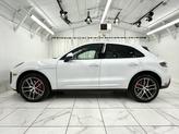 Thumbnail of 2022 Carrara White Metallic Porsche Macan