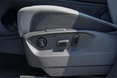 Thumbnail of 2025 Opal White Pearl Effect Volkswagen Atlas Cross Sport