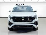 Thumbnail of 2025 Opal White Pearl Effect Volkswagen Atlas