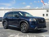 Thumbnail of 2024 Deep Ocean Blue Pearl Nissan Pathfinder