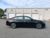 Thumbnail of 2025 Super Black Nissan Altima