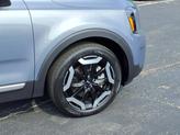 Thumbnail of 2024 Everlasting Silver Kia Telluride