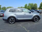 Thumbnail of 2024 Everlasting Silver Kia Telluride