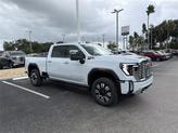 Thumbnail of 2026 Glacier White GMC Sierra 2500