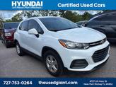 Thumbnail of 2022 Summit White Chevrolet Trax