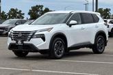 Thumbnail of 2026 Everest White Pearl Tricoat Nissan Rogue