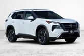 Thumbnail of 2026 Everest White Pearl Tricoat Nissan Rogue